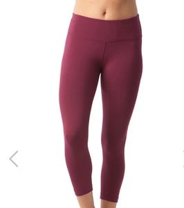 90 degree highwaisted capri